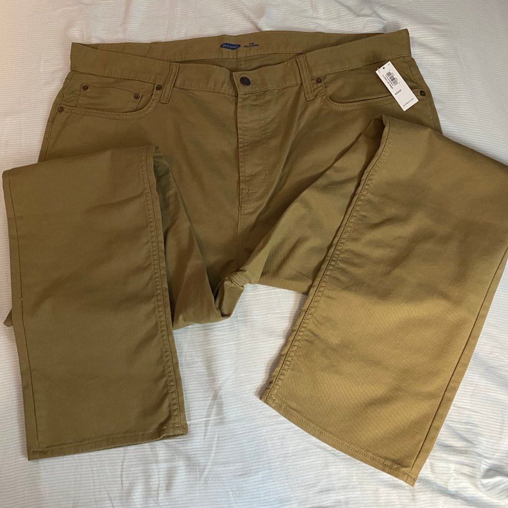 Old Navy Slim Fit Jeans - 42x32 - new with tags